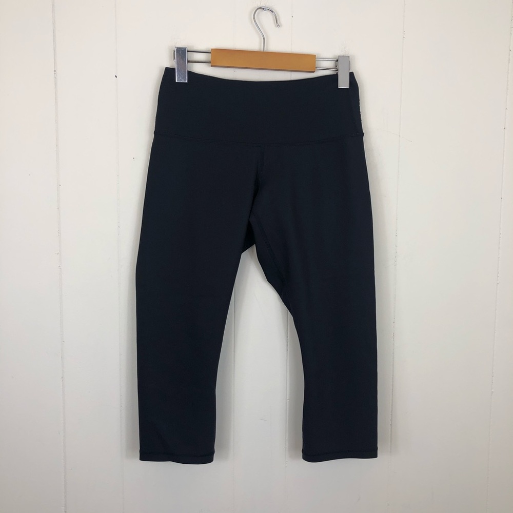 Karma Capri Yoga Pants Sz M